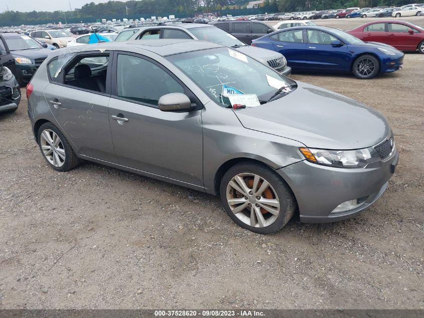 2013 KIA FORTE 5-DOOR SX - KNAFW5A34D5674009