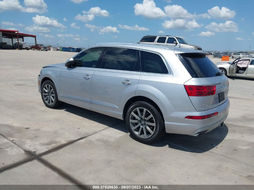 WA1LAAF73HD001193 2017 AUDI Q7, photo no. 3