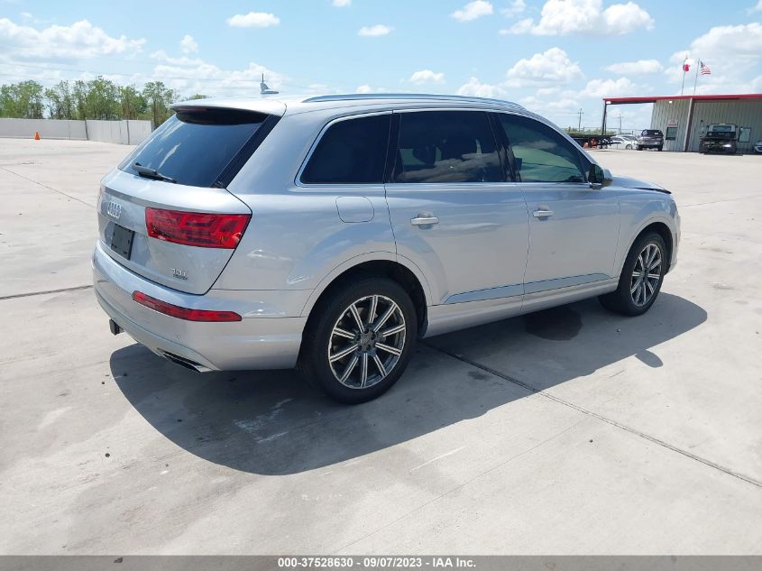 WA1LAAF73HD001193 2017 AUDI Q7, photo no. 4