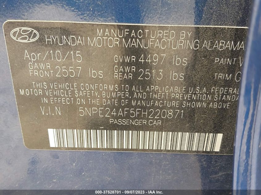 2015 HYUNDAI SONATA 2.4L SE - 5NPE24AF5FH220871