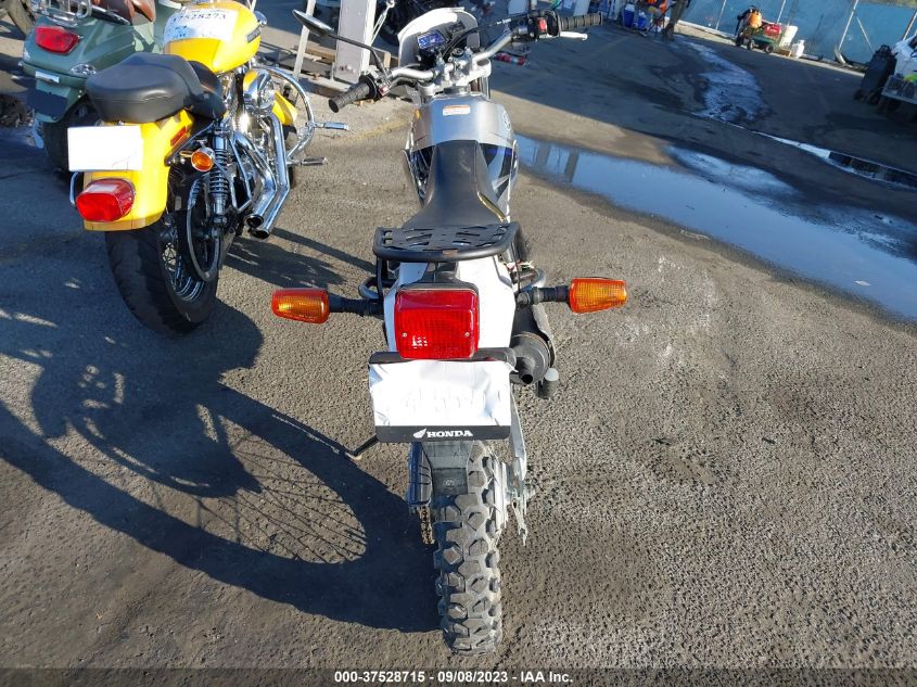 2004 YAMAHA XT225 JYA4BEE084A067930