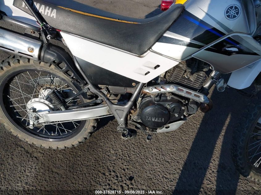 2004 YAMAHA XT225 JYA4BEE084A067930