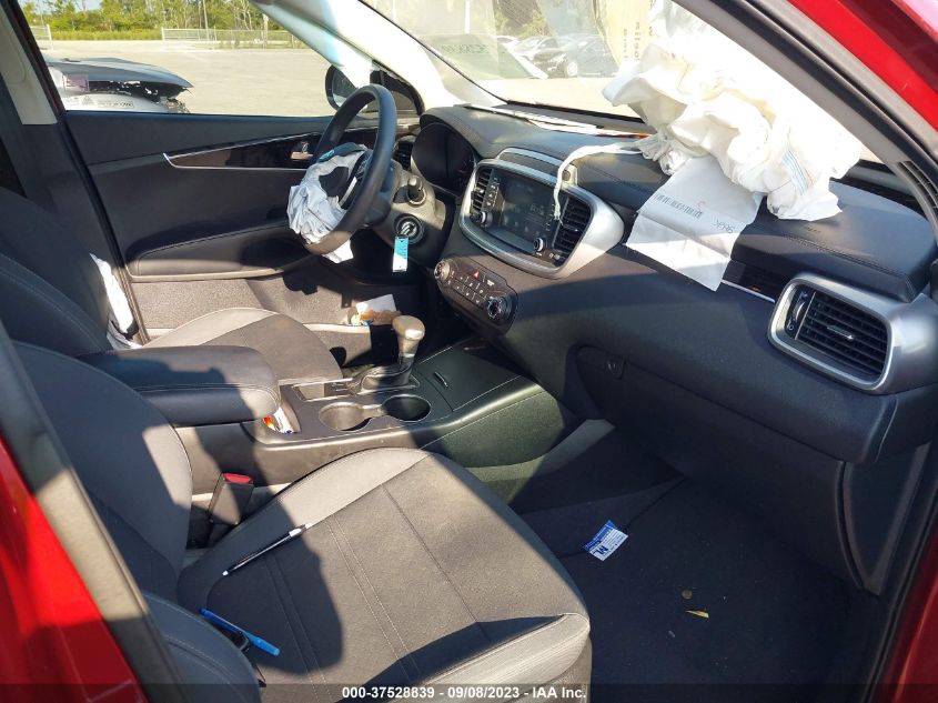 2019 KIA SORENTO L/LX - 5XYPG4A32KG576079