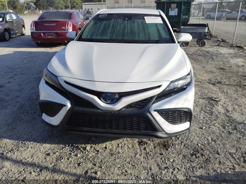 VIN 4T1G31AK9MU024397 2021 TOYOTA CAMRY HYBRID SE