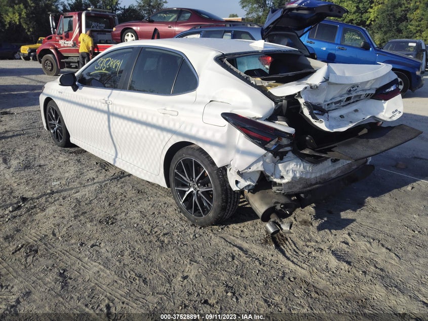 VIN 4T1G31AK9MU024397 2021 TOYOTA CAMRY HYBRID SE