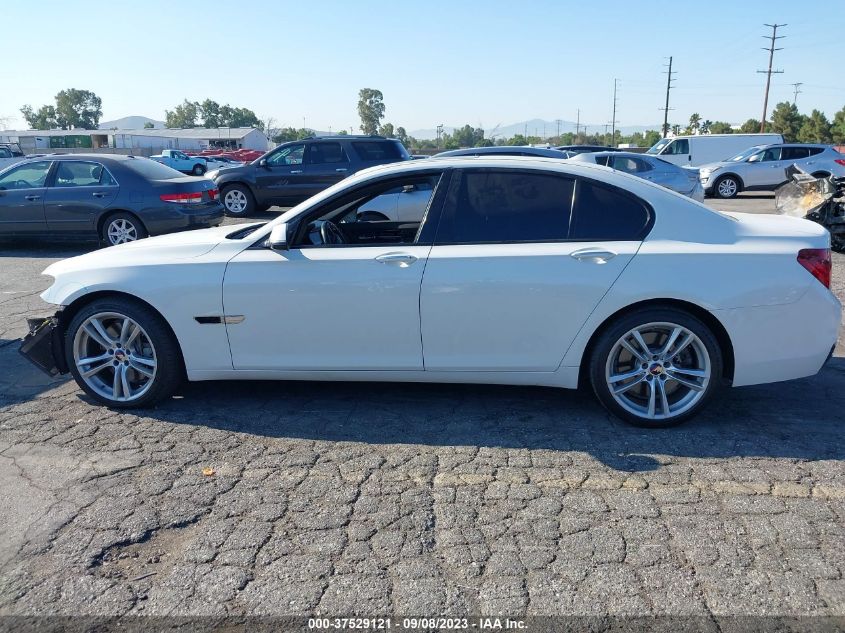 2013 BMW 7 SERIES 750I - WBAYA8C51DC996559