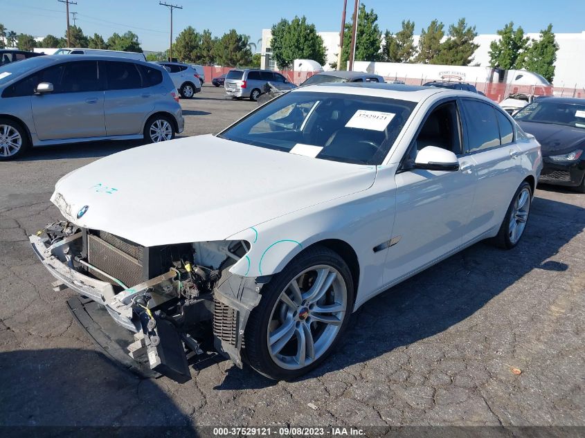 2013 BMW 7 SERIES 750I - WBAYA8C51DC996559