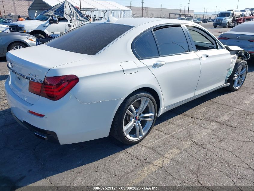 2013 BMW 7 SERIES 750I - WBAYA8C51DC996559