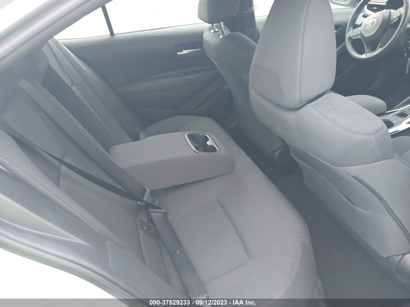 VIN JTDEPMAE2MJ176390 2021 TOYOTA COROLLA LE