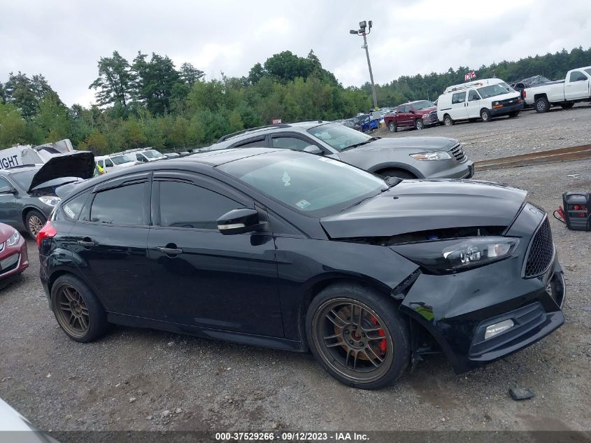 2017 FORD FOCUS ST - 1FADP3L97HL281108