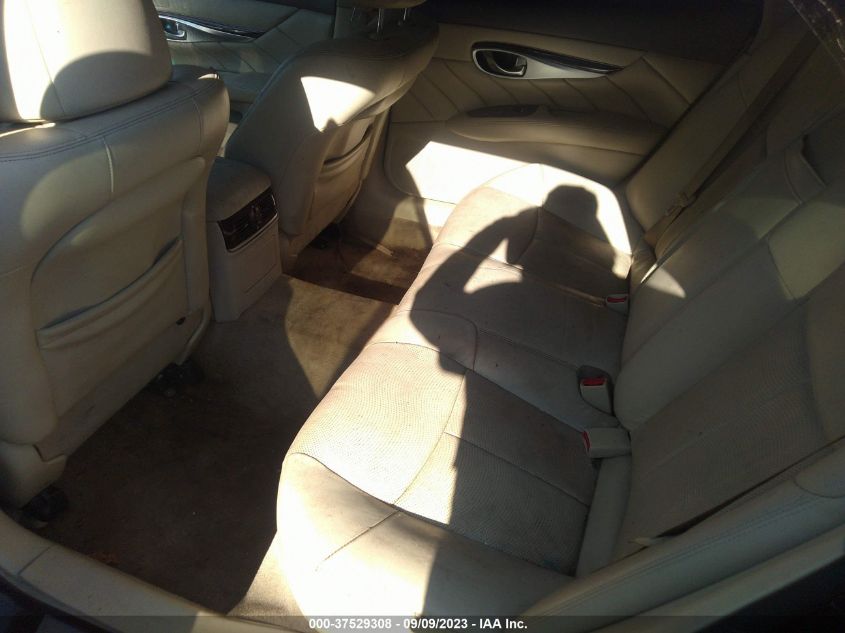 2018 INFINITI Q70L 3.7 LUXE JN1BY1PP1JM330169