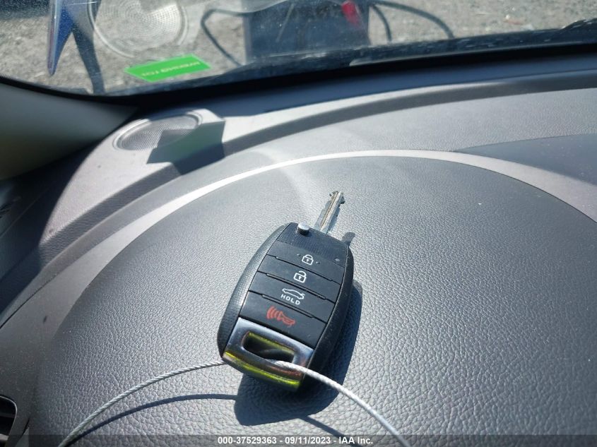 2018 KIA FORTE LX - 3KPFL4A70JE255244