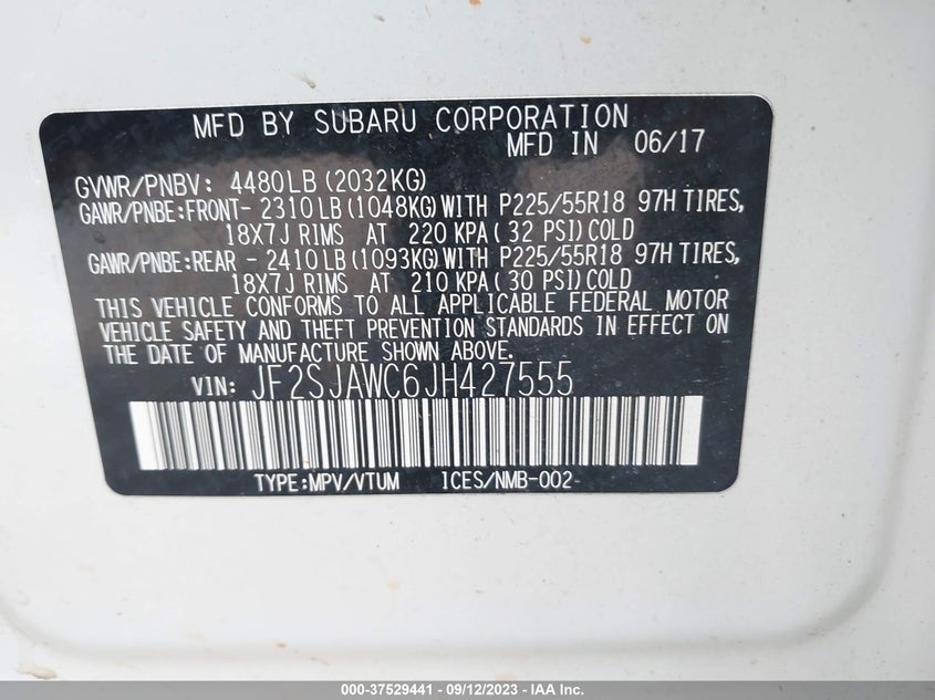 VIN JF2SJAWC6JH427555 2018 SUBARU FORESTER TOURING