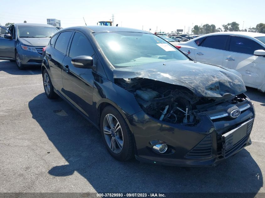 2014 FORD FOCUS SE - 1FADP3K24EL461730