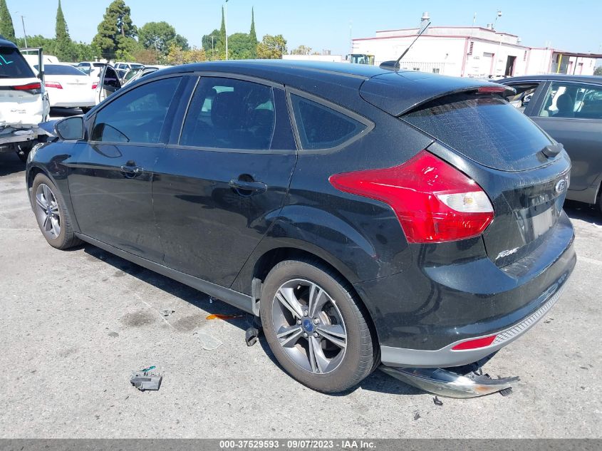 2014 FORD FOCUS SE - 1FADP3K24EL461730