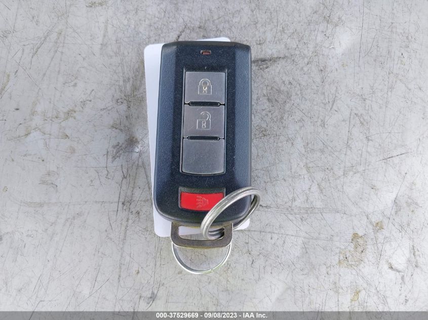 2014 MITSUBISHI OUTLANDER SE - JA4AD3A34EZ001216