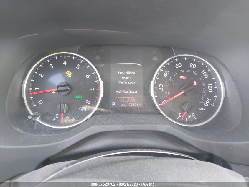 2019 TOYOTA RAV4 XLE - JTMW1RFV8KD002511