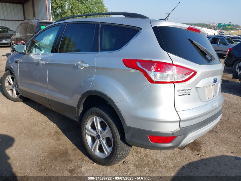 2016 FORD ESCAPE SE - 1FMCU0GX9GUC88040