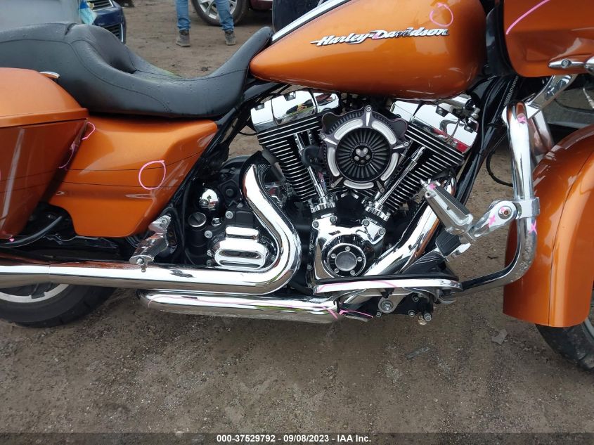 2015 HARLEY-DAVIDSON FLTRXS ROAD GLIDE SPECIAL - 1HD1KTM13FB621697