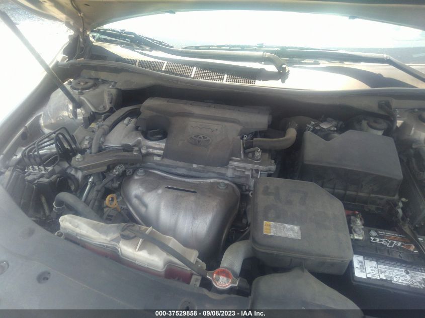 2016 TOYOTA CAMRY XLE/SE/LE/XSE - 4T4BF1FK2GR555977
