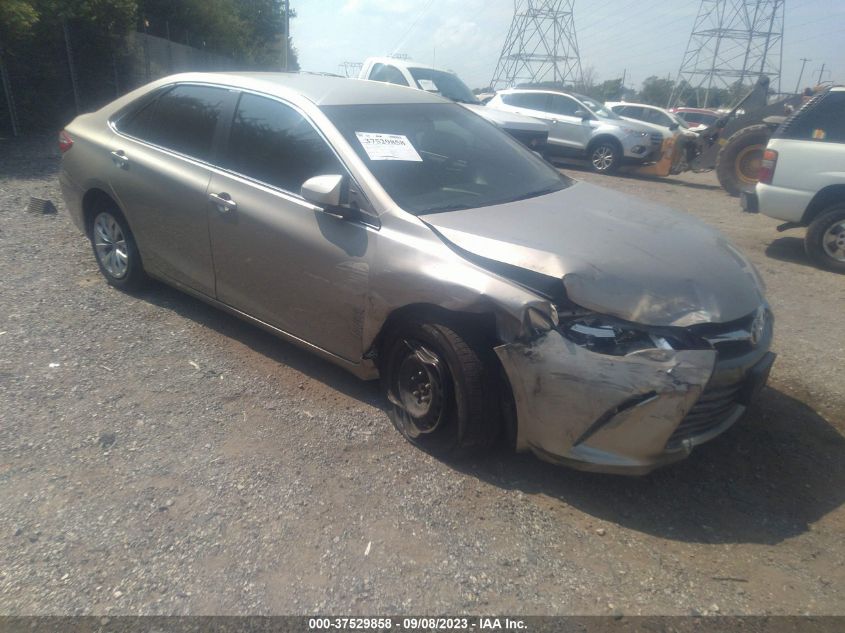 2016 TOYOTA CAMRY XLE/SE/LE/XSE - 4T4BF1FK2GR555977