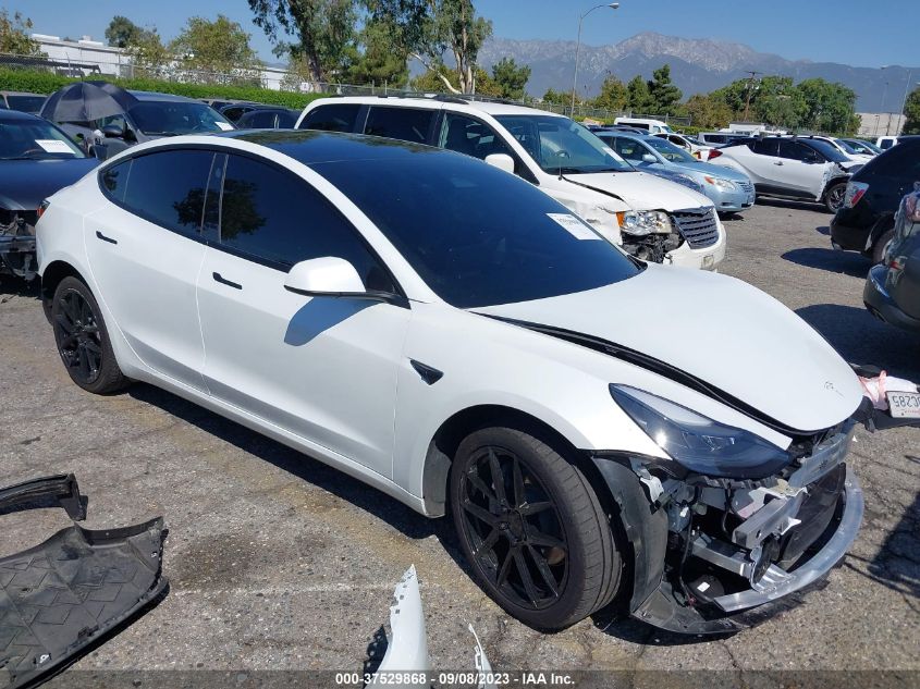 5YJ3E1EB3NF361827 TESLA MODEL 3 LONG RANGE 2022
