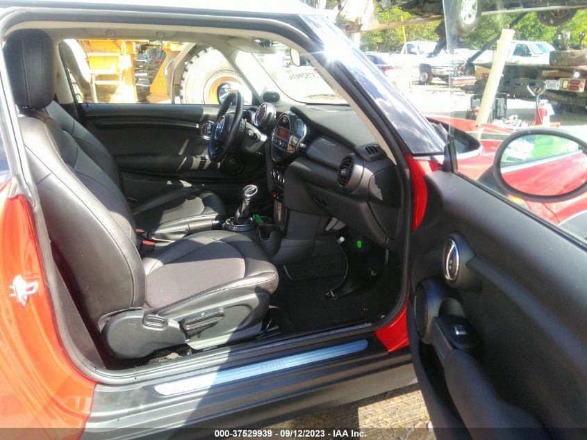 2015 MINI COOPER HARDTOP - WMWXM5C59FT942592