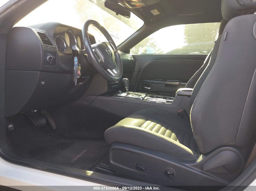 2014 DODGE CHALLENGER SXT - 2C3CDYAG2EH233140