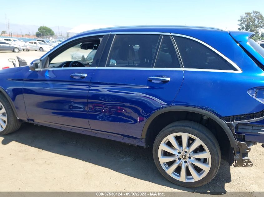 2020 MERCEDES-BENZ GLC 300 WDC0G8EB6LF672502