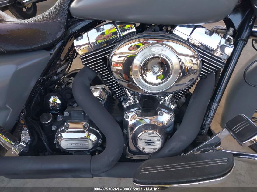 2012 HARLEY-DAVIDSON FLHX STREET GLIDE - 1HD1KBM3XCB636978