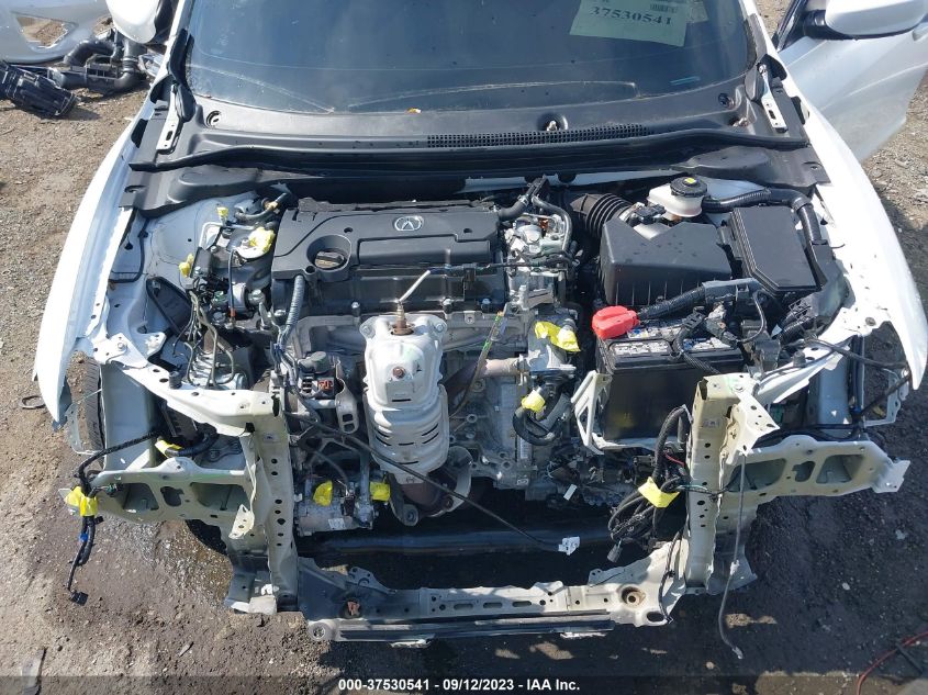 19UDE2F32NA002433 Acura ILX   10