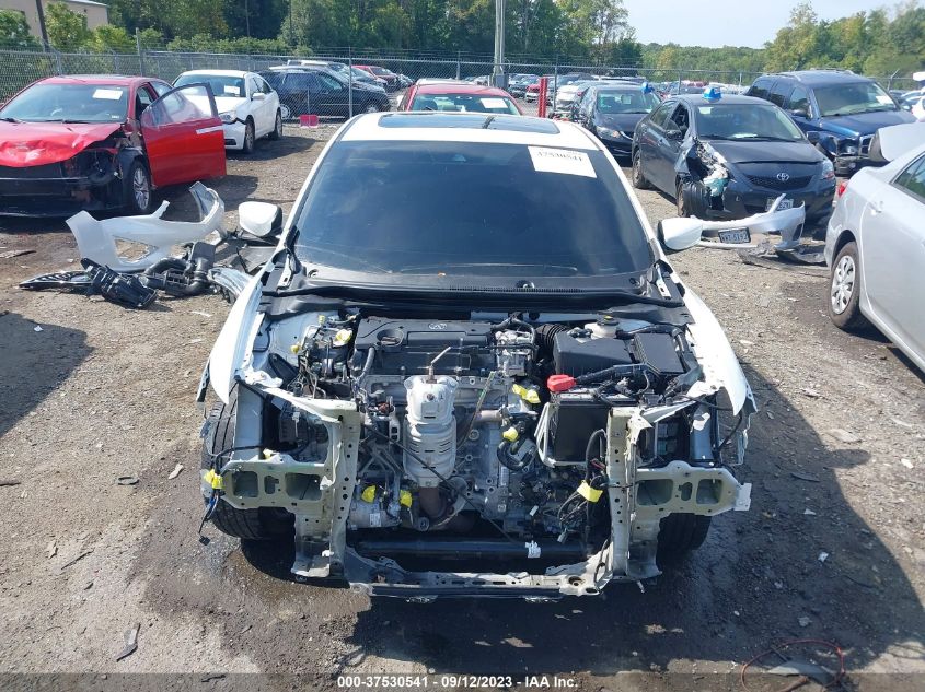 19UDE2F32NA002433 Acura ILX   13