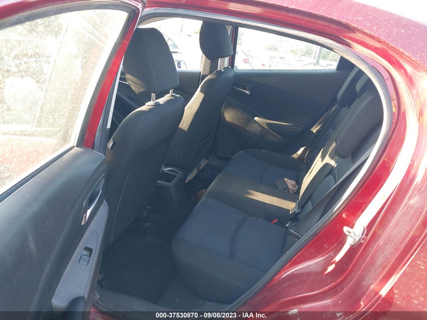 VIN 3MYDLBYV3JY319485 2018 TOYOTA YARIS IA