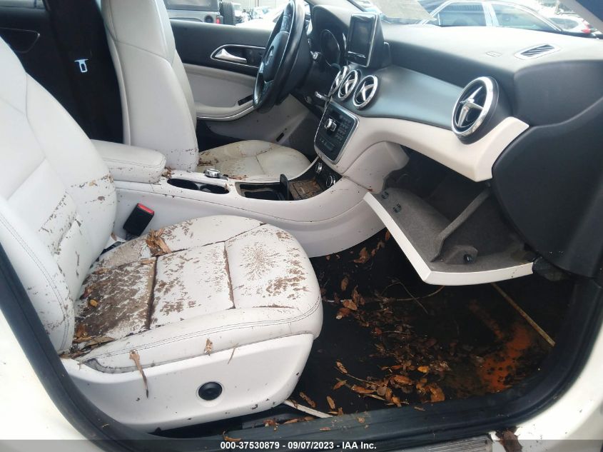 2015 MERCEDES-BENZ GLA-CLASS GLA 250 WDCTG4EB2FJ180217