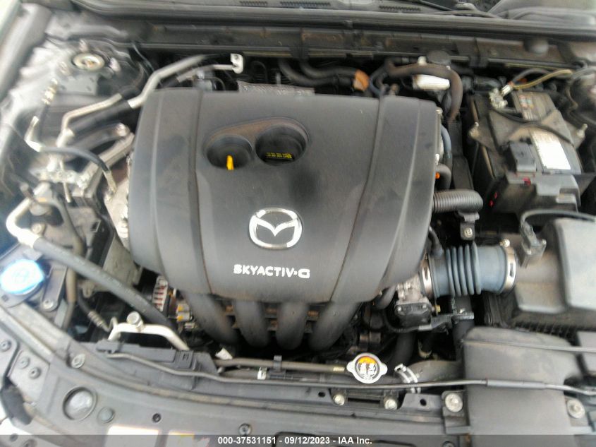 3MZBPADL0KM106900 Mazda 3 PREFERRED 10