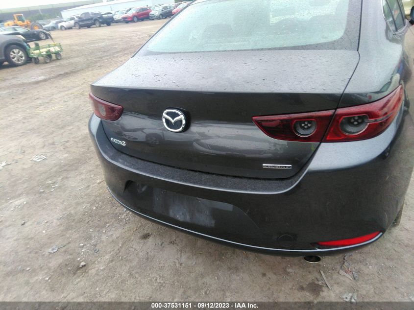 3MZBPADL0KM106900 Mazda 3 PREFERRED 16