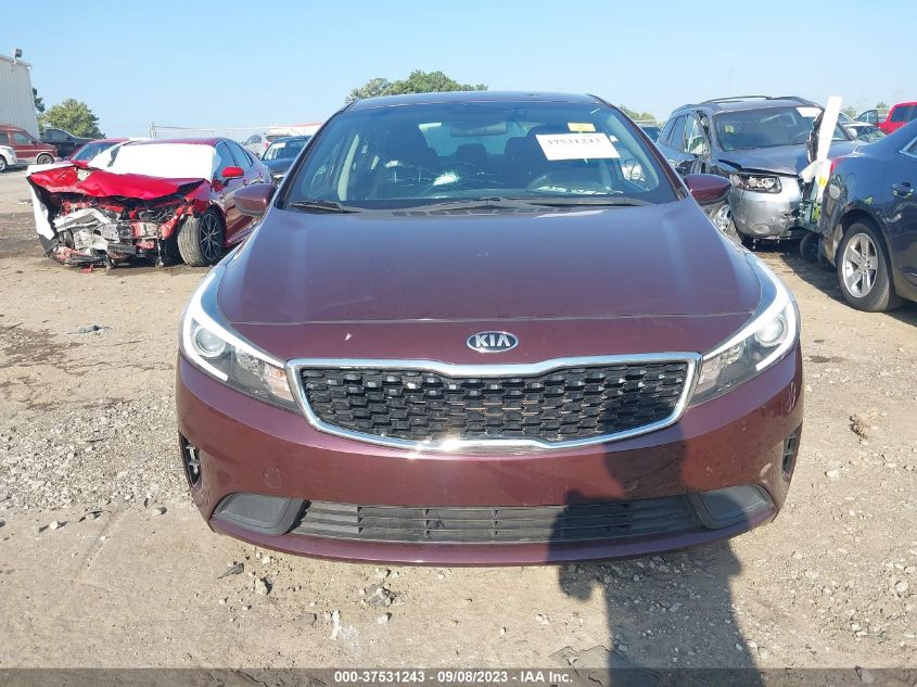 2018 KIA FORTE LX - 3KPFK4A76JE167852