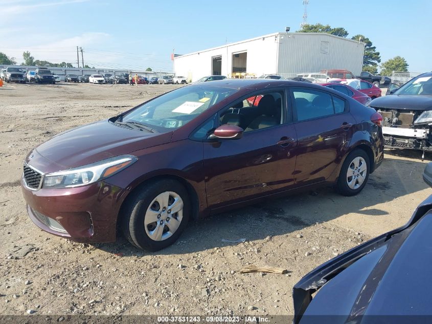 2018 KIA FORTE LX - 3KPFK4A76JE167852