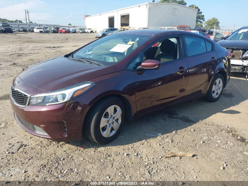 2018 KIA FORTE LX - 3KPFK4A76JE167852