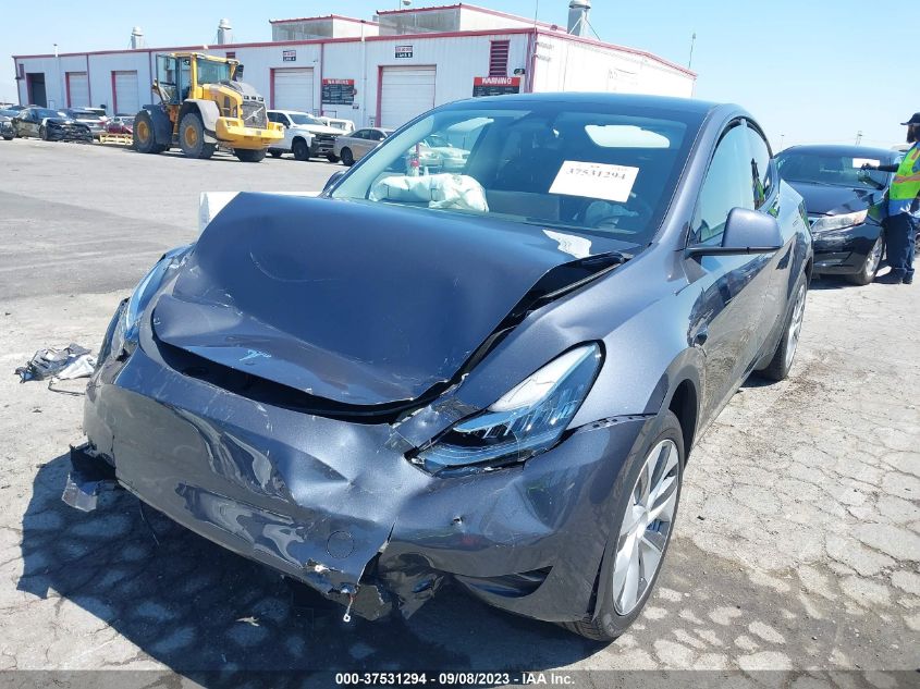 2023 TESLA MODEL Y LONG RANGE - 7SAYGDEE6PA136607
