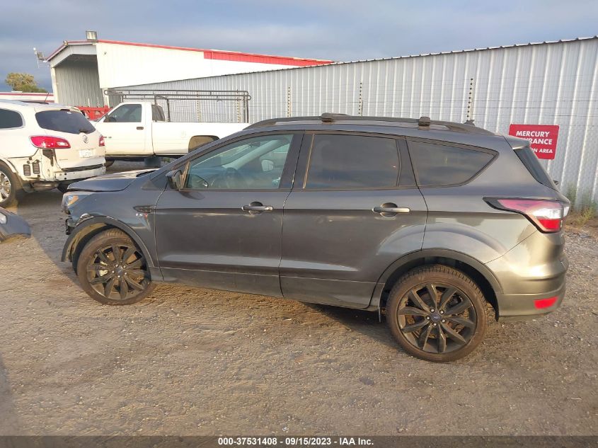 2018 FORD ESCAPE SE - 1FMCU9GD4JUA31644