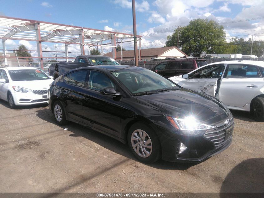 2019 HYUNDAI ELANTRA SE - 5NPD74LF5KH448972