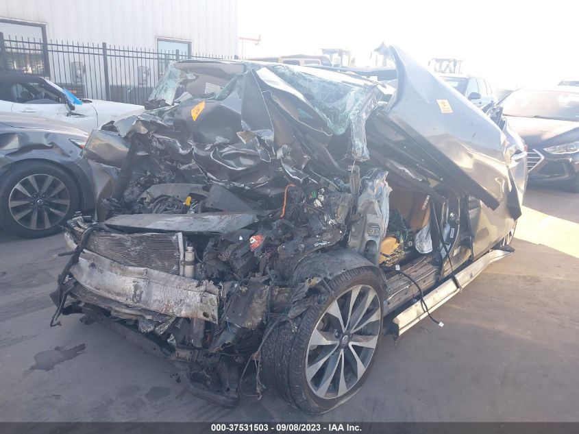 2017 NISSAN MAXIMA 3.5S/SV/SL/SR/PLAT - 1N4AA6AP3HC391788