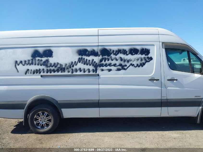 2013 MERCEDES-BENZ SPRINTER CARGO VANS WD3PE8CC9D5738340