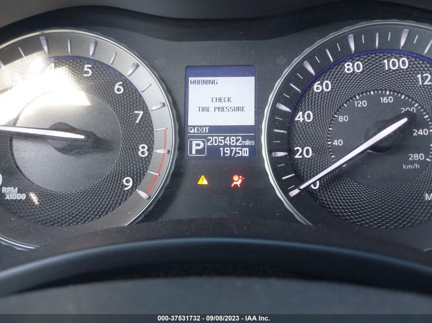 2015 INFINITI Q70L JN1BY1PPXFM600832