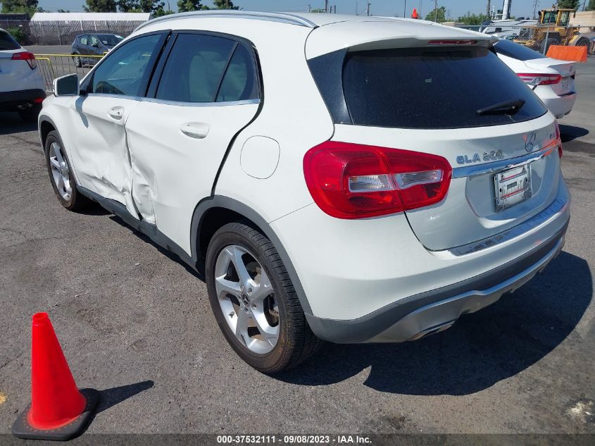 2018 MERCEDES-BENZ GLA GLA 250 - WDCTG4GB7JJ412056