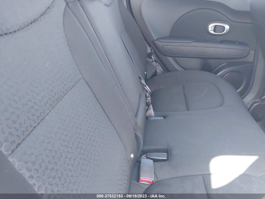2016 KIA SOUL + - KNDJP3A50G7324384