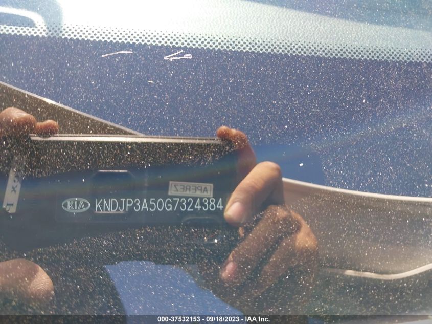 2016 KIA SOUL + - KNDJP3A50G7324384