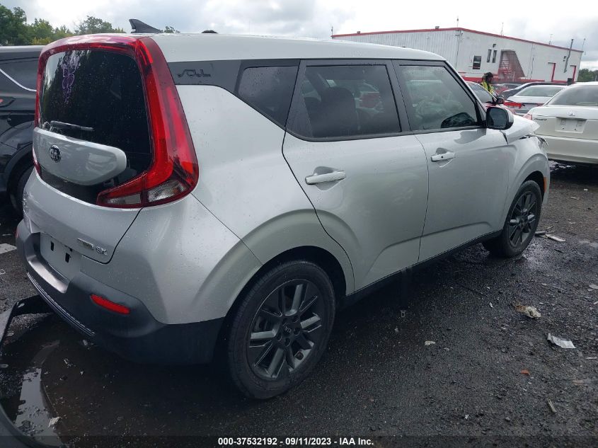 KNDJ33AUXL7730220 Kia Soul EX 4