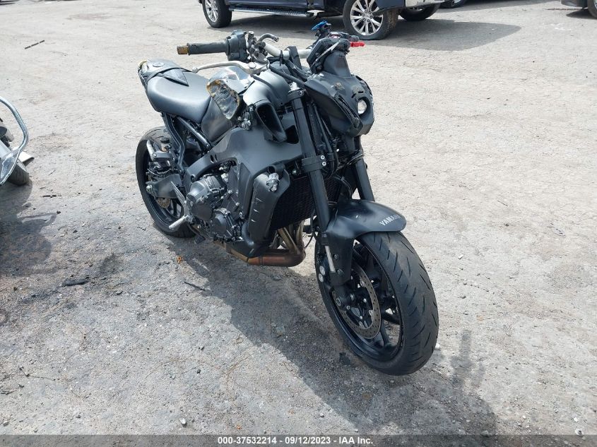 2023 YAMAHA MT09 - JYARN71E4PA003818